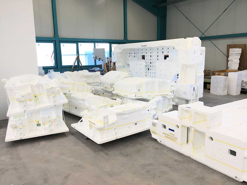 Große Sammlung CNC-gefräster Styropormodelle für industriellen Formenbau und Gießerei-Prototypenfertigung